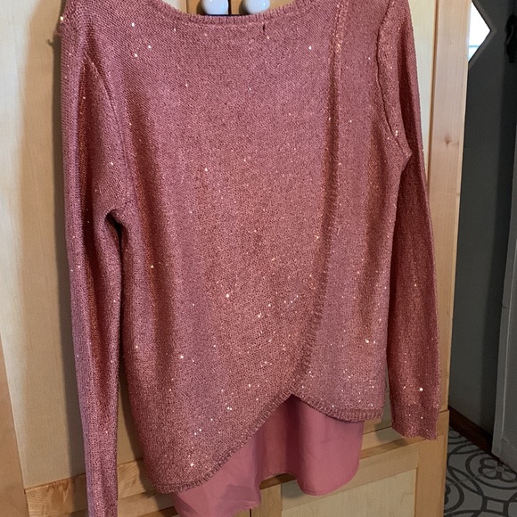 Signature 1 studio top. Size m - Picture 4 of 6